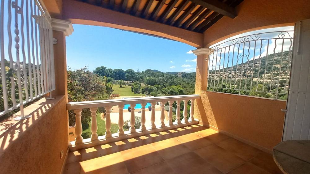 ETAGE terrasse et vue piscine (3)