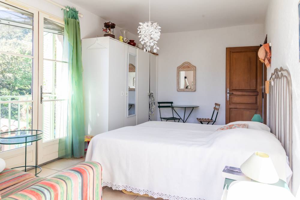 chambre blanche terrasse