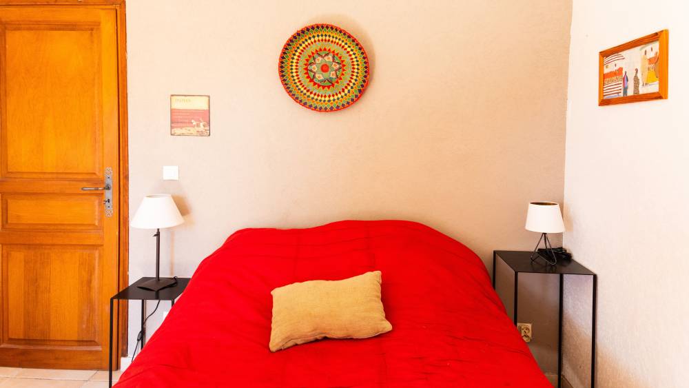 chambre rouge terrasse 2