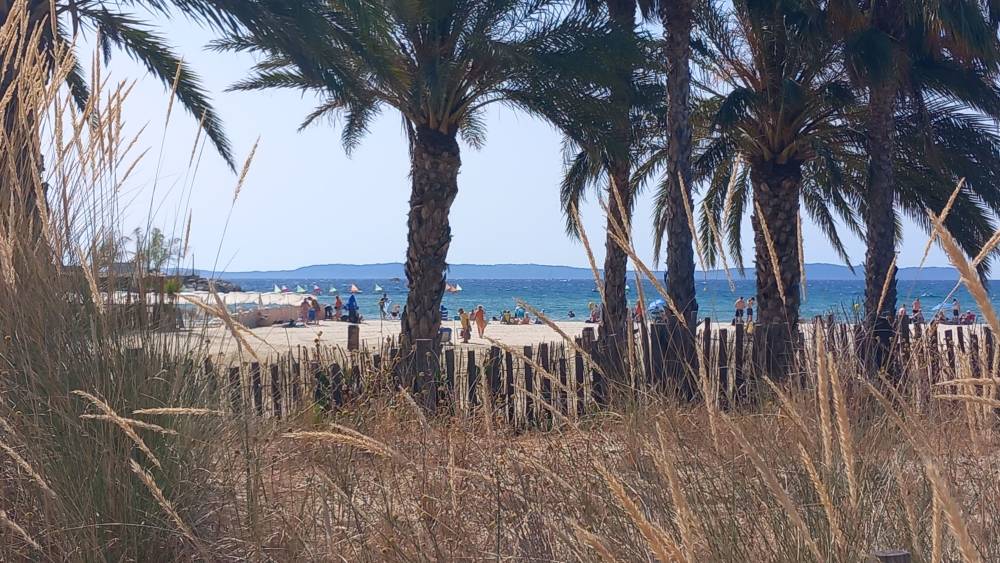 plage de la Favière