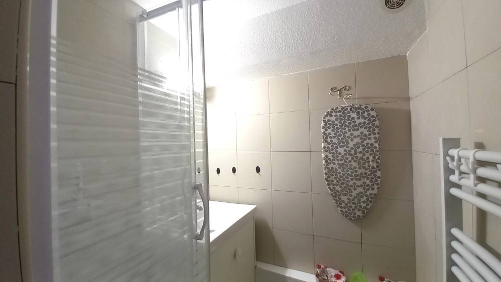 SALLE D'EAU RENOVEE EN DECEMBRE 2025